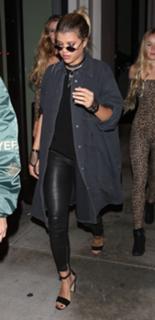 Sofia Richie feet photo thumbnail