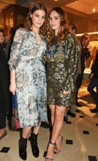 Lily James feet photo thumbnail