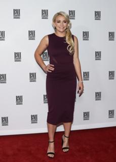 Jamie Lynn Spears feet photo thumbnail