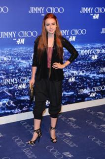 Lily Collins feet photo thumbnail