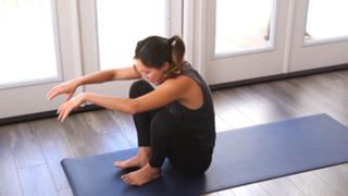 Adriene Mishler feet photo thumbnail