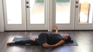 Adriene Mishler feet photo thumbnail