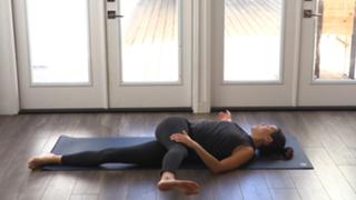 Adriene Mishler feet photo thumbnail