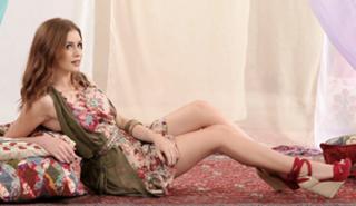 Marina Ruy Barbosa feet photo thumbnail