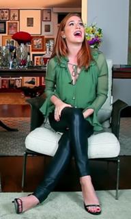 Marina Ruy Barbosa feet photo thumbnail