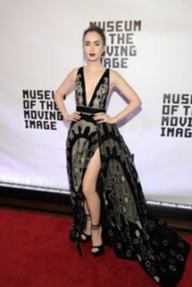 Lily Collins feet photo thumbnail