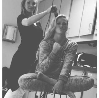 Holly Holm feet photo thumbnail