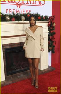 Gabrielle Union feet photo thumbnail