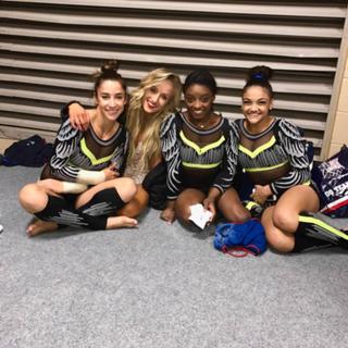 Aly Raisman feet photo thumbnail