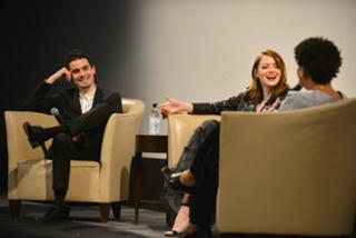 Emma Stone feet photo thumbnail