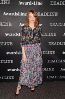 Emma Stone feet photo thumbnail