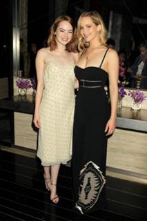 Emma Stone feet photo thumbnail