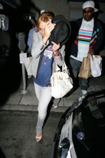 Lindsay Lohan feet photo thumbnail
