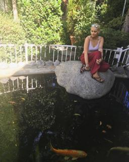 Paris Jackson feet photo thumbnail