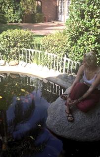 Paris Jackson feet photo thumbnail