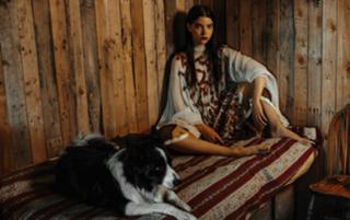 Anya Taylor-Joy feet photo thumbnail