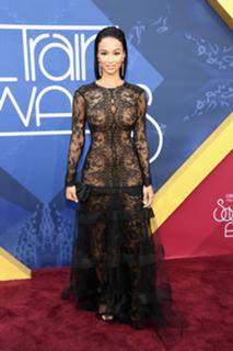 Draya Michele feet photo thumbnail