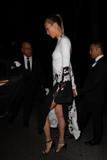 Karlie Kloss feet photo thumbnail