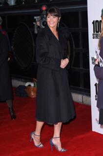 Gemma Arterton feet photo thumbnail