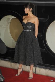 Gemma Arterton feet photo thumbnail