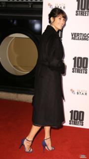 Gemma Arterton feet photo thumbnail