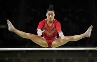 Aly Raisman feet photo thumbnail