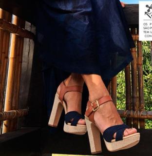 Adriane Galisteu feet photo thumbnail