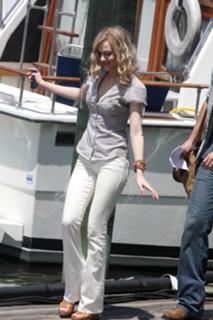 Evan Rachel Wood feet photo thumbnail