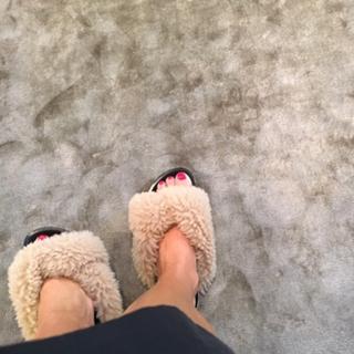 Kelly Bensimon feet photo thumbnail