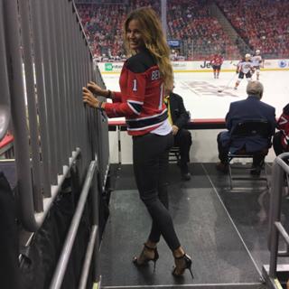 Kelly Bensimon feet photo thumbnail