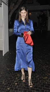 Alexandra Daddario feet photo thumbnail