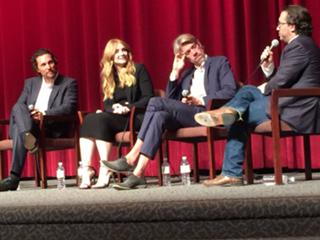 Bryce Dallas Howard feet photo thumbnail