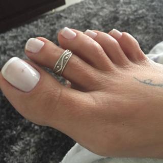 Karin Klemp feet photo thumbnail
