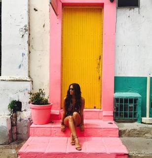 Rocsi Diaz feet photo thumbnail