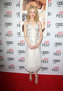 Nicole Kidman feet photo thumbnail