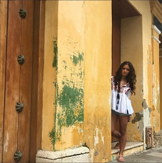 Rocsi Diaz feet photo thumbnail