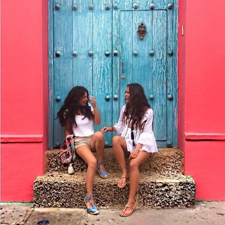 Rocsi Diaz feet photo thumbnail
