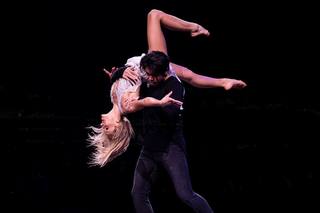 Nastia Liukin feet photo thumbnail