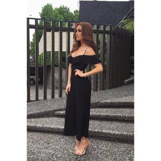 Cynthia Rodríguez feet photo thumbnail