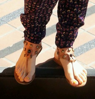 Isla Fisher feet photo thumbnail