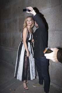 Karlie Kloss feet photo thumbnail