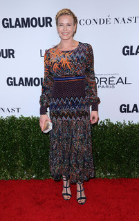 Chelsea Handler feet photo thumbnail