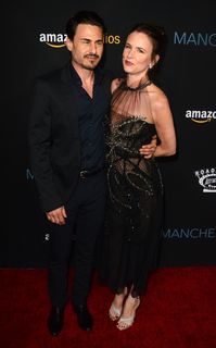 Juliette Lewis feet photo thumbnail