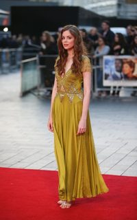 Charlotte Hope feet photo 2