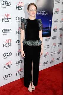 Emma Stone feet photo thumbnail