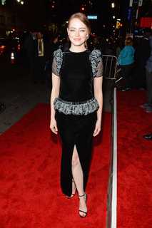 Emma Stone feet photo thumbnail