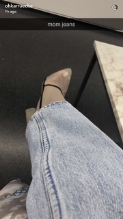 Karrueche Tran feet photo thumbnail