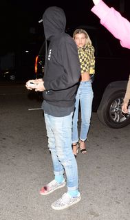 Sofia Richie feet photo thumbnail
