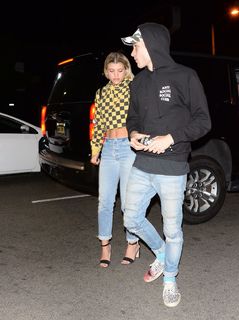 Sofia Richie feet photo thumbnail
