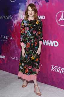 Emma Stone feet photo thumbnail